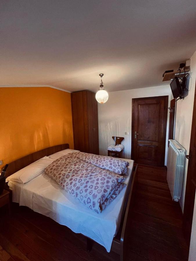 Sasso Nero Hotel Chiesa in Valmalenco Exterior foto