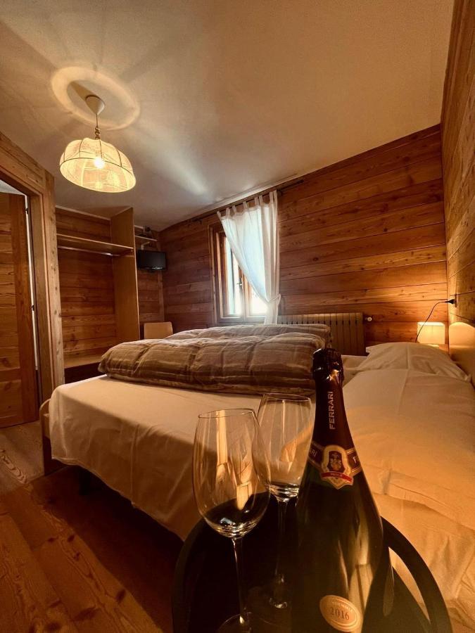 Sasso Nero Hotel Chiesa in Valmalenco Exterior foto