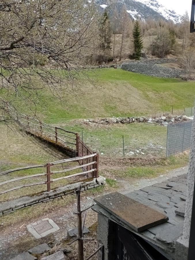 Sasso Nero Hotel Chiesa in Valmalenco Exterior foto