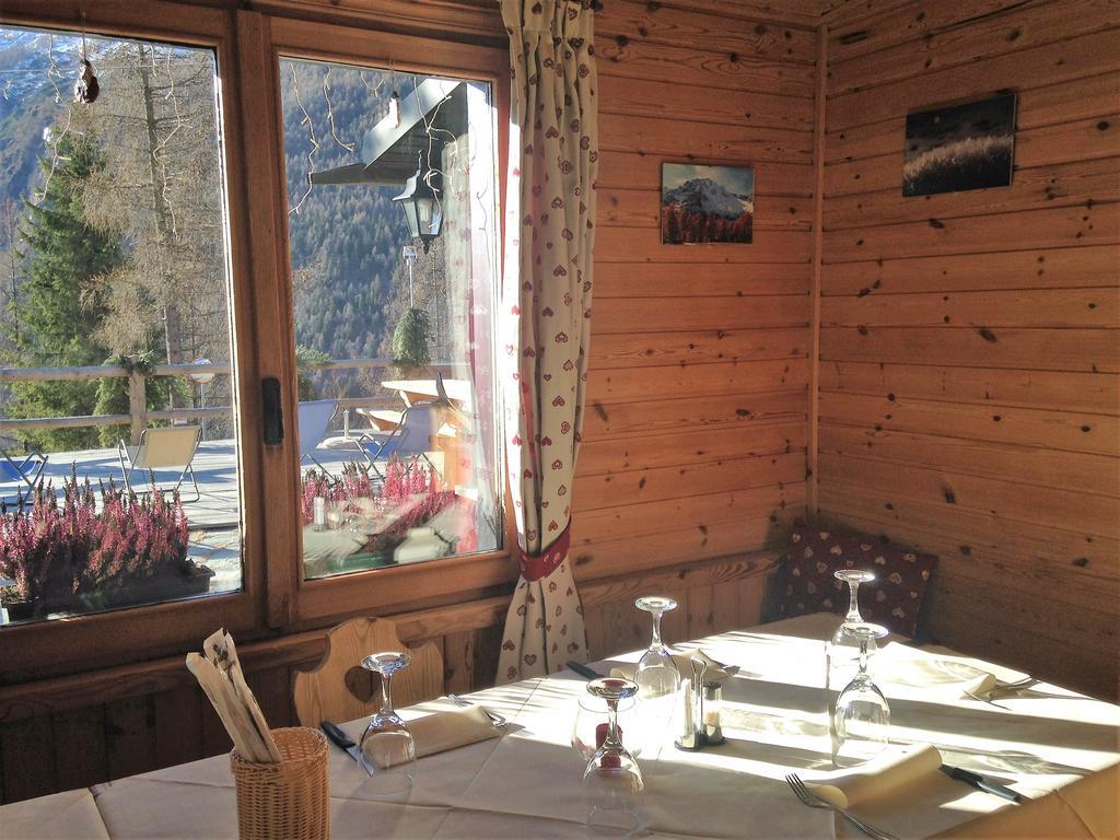 Sasso Nero Hotel Chiesa in Valmalenco Exterior foto